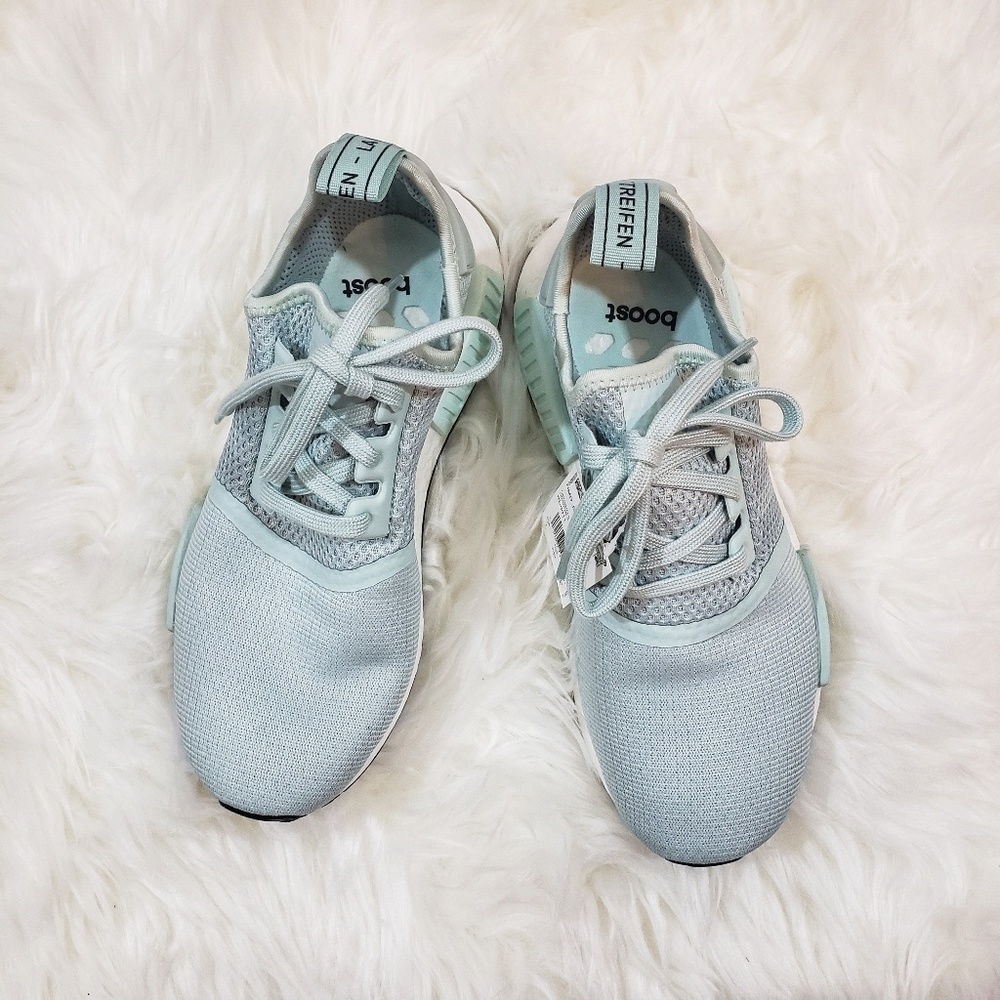 Adidas NMD_R1 Vapour Green/Ice Mint Size 7